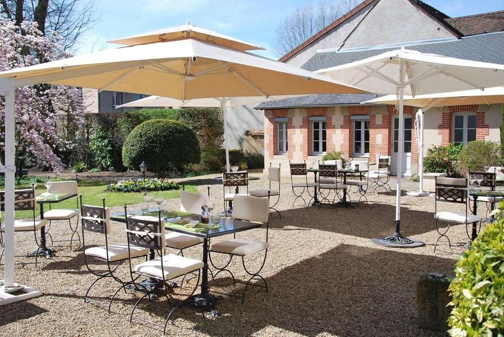 Le Clos De Bourgogne Moulins  Restaurante foto